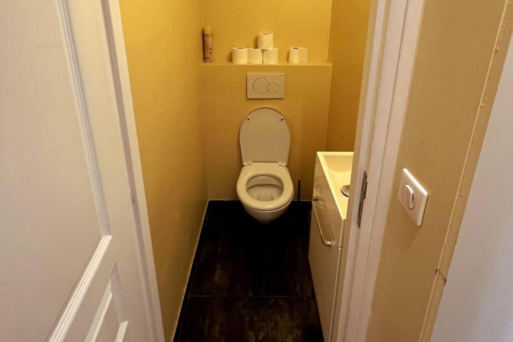 Flat In The 12th Arrondissement Paris