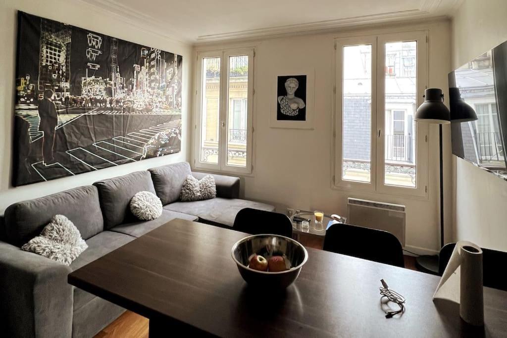 Flat In The 12th Arrondissement * Paris